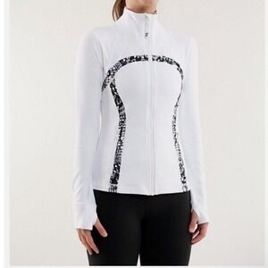LULULEMON Define Jacket in White/Black Glacier Lace print Size 6